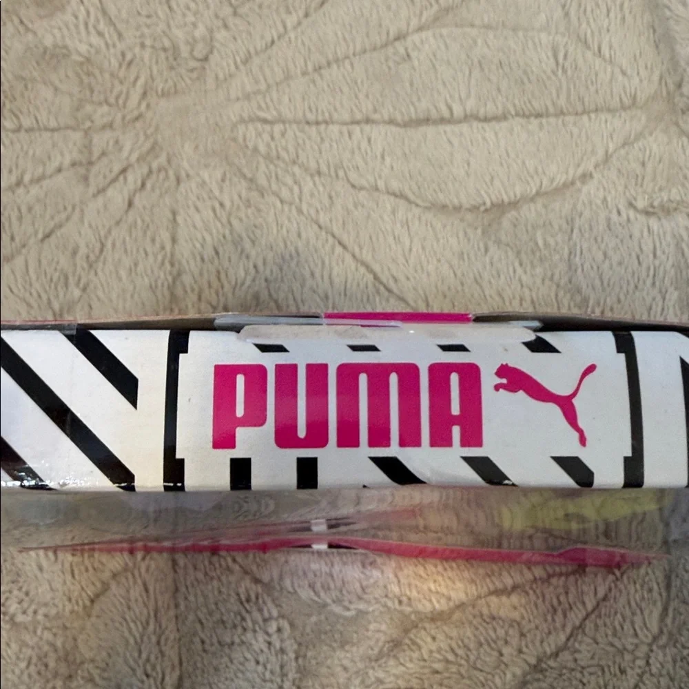 NIB 2019 Barbie Puma outfit complete set of 7 shorts camera glasses jewelry hat